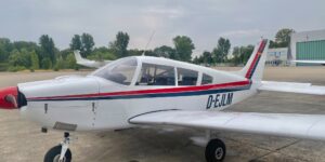 Piper Dakota PA 28-235